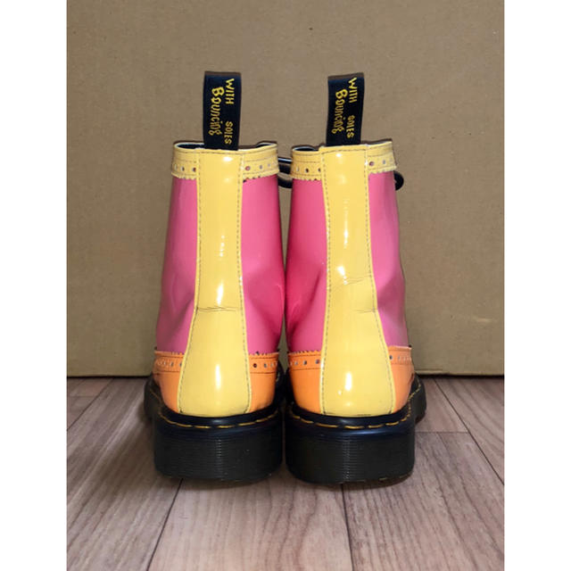 Dr.Martens(ドクターマーチン)のDr.Martens Harrie 8ホールブーツ UK5 パテント エナメル レディースの靴/シューズ(ブーツ)の商品写真