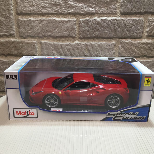 Ferrari(フェラーリ)の新品未開封 1/18 Maisto Ferrari 488GTB レッド エンタメ/ホビーのおもちゃ/ぬいぐるみ(ミニカー)の商品写真