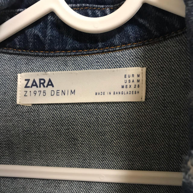ZARA(ザラ)のZARA オーバーサイズデニムジャケット レディースのジャケット/アウター(Gジャン/デニムジャケット)の商品写真