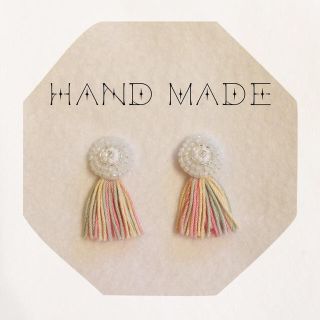 プチプラ✨ビーズ刺繍タッセルピアス(ピアス)