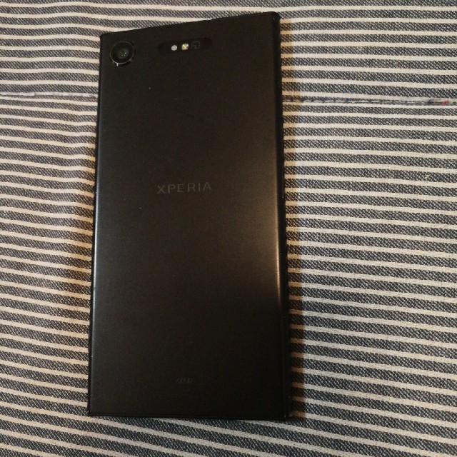 スマホ/家電/カメラSIMフリー Xperia XZ1 SOV36 ブラック