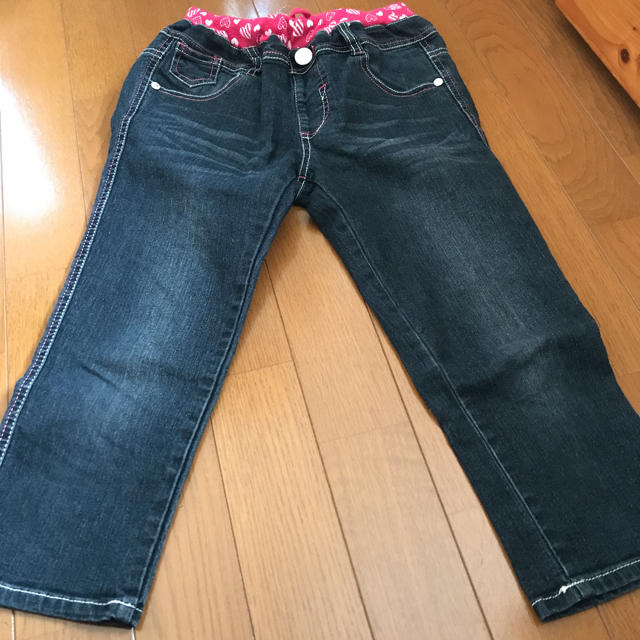 デニムジーンズ  140 キッズ/ベビー/マタニティのキッズ服女の子用(90cm~)(パンツ/スパッツ)の商品写真