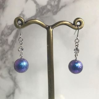 スワロフスキー(SWAROVSKI)のオーロラパール×ブルー✴︎ピアス&イヤリング(ピアス)