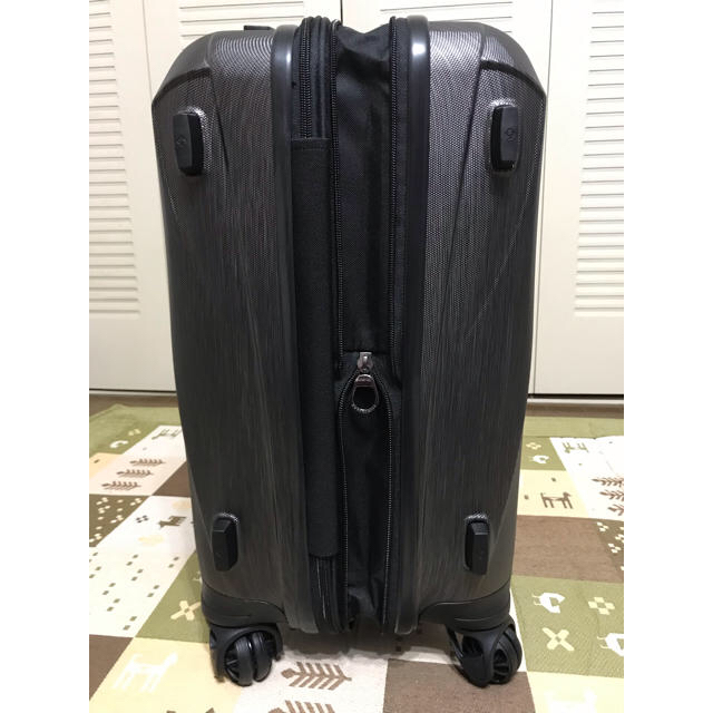 Samsonite(サムソナイト)のSamsonite サムソナイト キャリーバッグ 機内持ち込みサイズ 新品 黒色 レディースのバッグ(スーツケース/キャリーバッグ)の商品写真