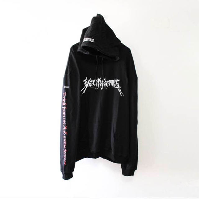 Balenciaga(バレンシアガ)のvetememes TFDパーカー メンズのトップス(パーカー)の商品写真