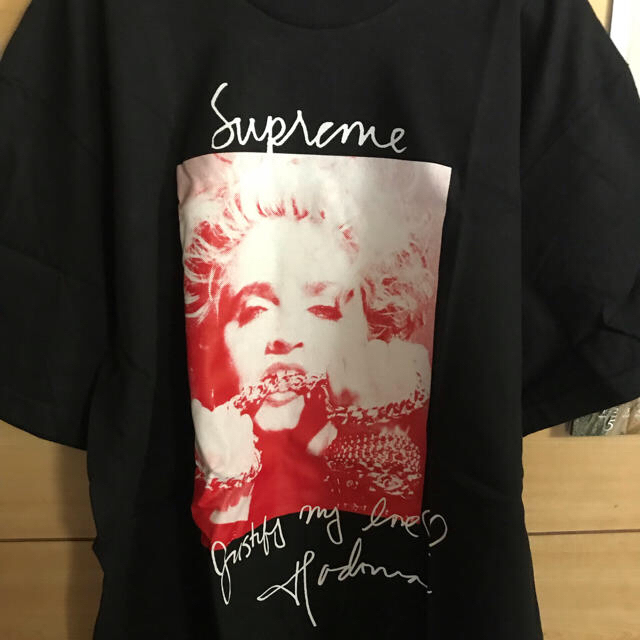supreme マドンナtee マドンナ Tシャツ supreme マドンナtee マドンナ Tシャツ