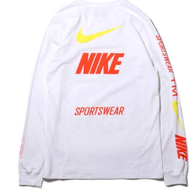 NIKE(ナイキ)のナイキ NSW TEE LS OB MB Tシャツ BV3062 メンズのトップス(Tシャツ/カットソー(七分/長袖))の商品写真