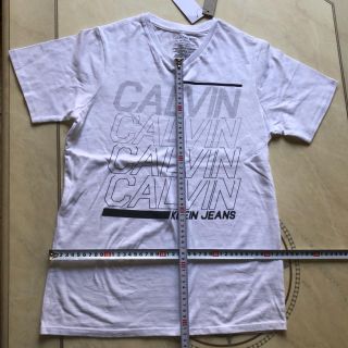 カルバンクライン(Calvin Klein)のカルバンクライン★白Tシャツ★USサイズユース10/12(Tシャツ/カットソー)