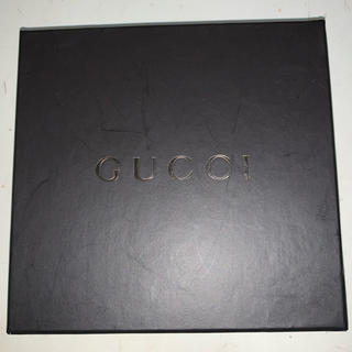グッチ(Gucci)のGUCCI(折り財布)