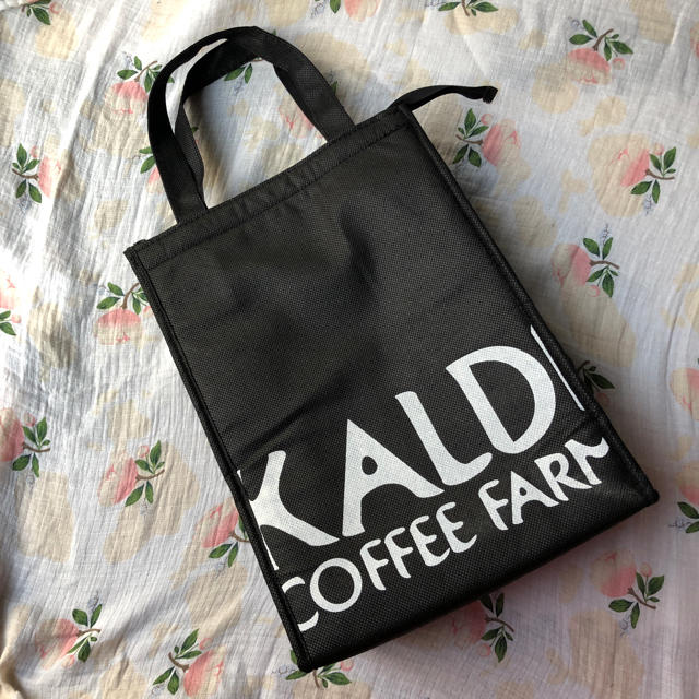KALDI(カルディ)のKALDI☆オリジナル保冷バッグ☆大容量5L☆カルディ レディースのバッグ(トートバッグ)の商品写真