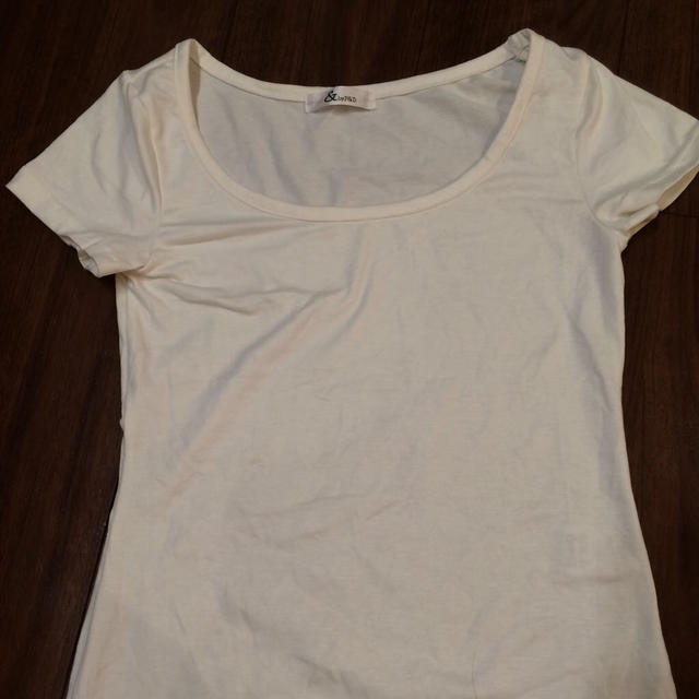 Pinky&Dianne(ピンキーアンドダイアン)の新品未使用☆白Tシャツ☆ レディースのトップス(Tシャツ(半袖/袖なし))の商品写真