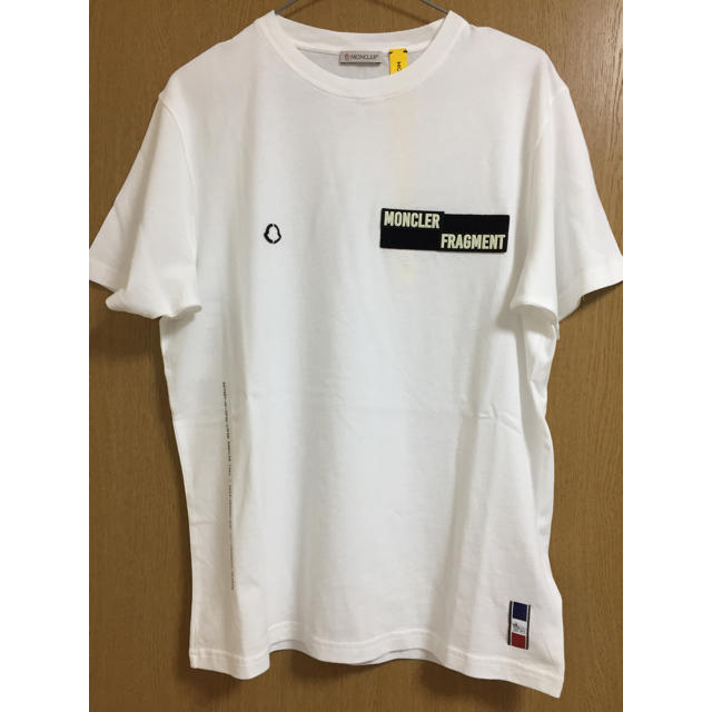 【送料無料】モンクレール（MONCLER）のTシャツ　XSサイズ　白　ホワイト白ホワイト