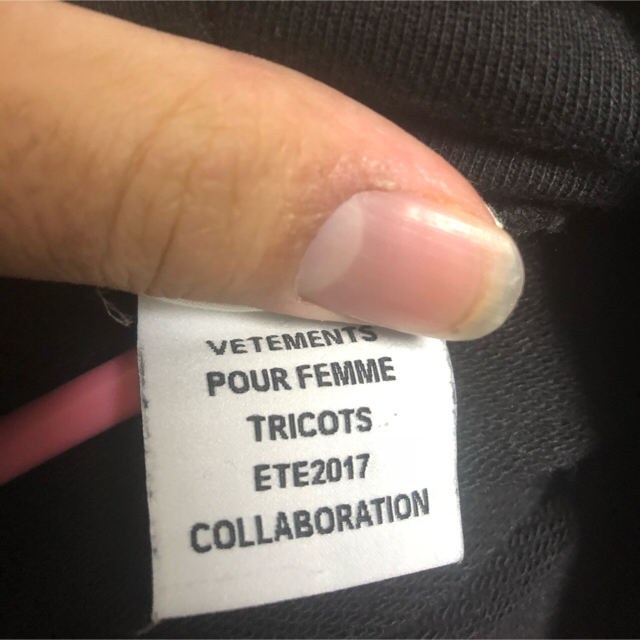 vetements champion コラボパーカー 2