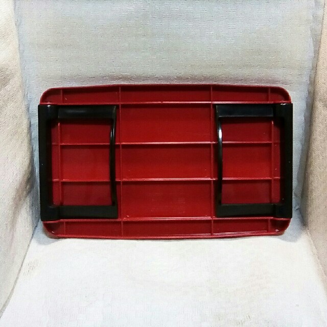 ミニテーブル 赤 インテリア/住まい/日用品の机/テーブル(折たたみテーブル)の商品写真