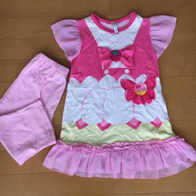 BANDAI(バンダイ)のプリキュア パジャマ キッズ/ベビー/マタニティのキッズ服女の子用(90cm~)(パジャマ)の商品写真