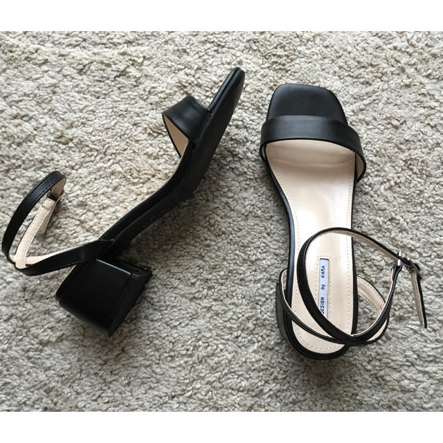 ストラップサンダル*韓国購入 レディースの靴/シューズ(サンダル)の商品写真