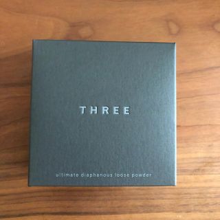 スリー(THREE)のthree❤️フェイスパウダー新品(フェイスパウダー)