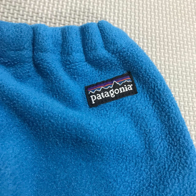 patagonia(パタゴニア)のパタゴニア フリース ズボン キッズ/ベビー/マタニティのキッズ服男の子用(90cm~)(パンツ/スパッツ)の商品写真