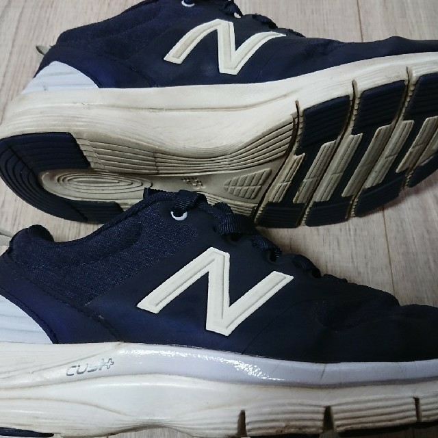 New Balance(ニューバランス)のyok様専用☆ニューバランス☆717スニーカー CUSH 紺 ネイビー23センチ レディースの靴/シューズ(スニーカー)の商品写真