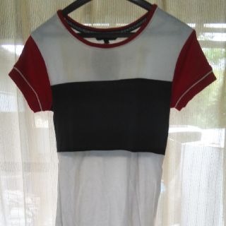 トミーヒルフィガー(TOMMY HILFIGER)のTOMMY HILFIGER   T シャツS(シャツ)