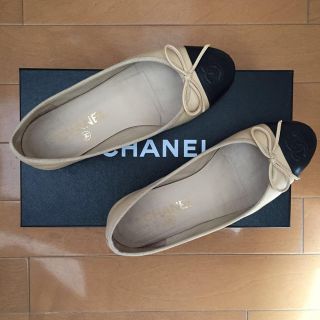 シャネル(CHANEL)のシャネル　フラットバレエシューズ (ローファー/革靴)