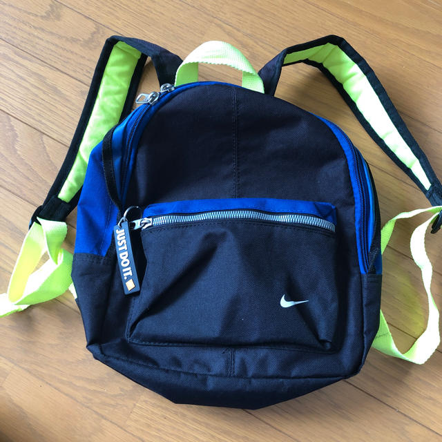 NIKE(ナイキ)のリュック キッズ ナイキ キッズ/ベビー/マタニティのこども用バッグ(リュックサック)の商品写真