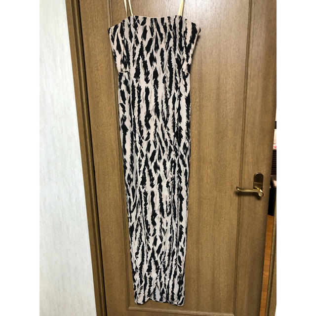 BCBGMAXAZRIA(ビーシービージーマックスアズリア)のBCBGMAXAZRIA✣ベアトップドレス レディースのフォーマル/ドレス(ロングドレス)の商品写真