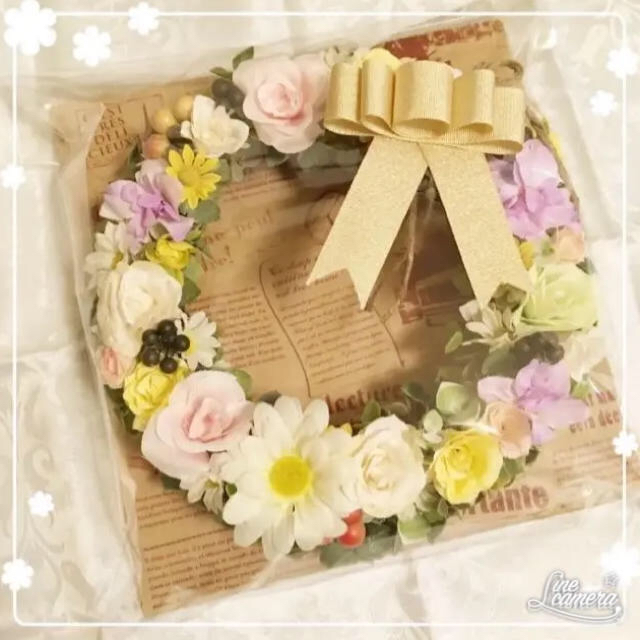 【再々再販】ホワイト紫陽花✖︎ベリーリース♡*・゜゜・*:.。..。.:* ハンドメイドのフラワー/ガーデン(リース)の商品写真