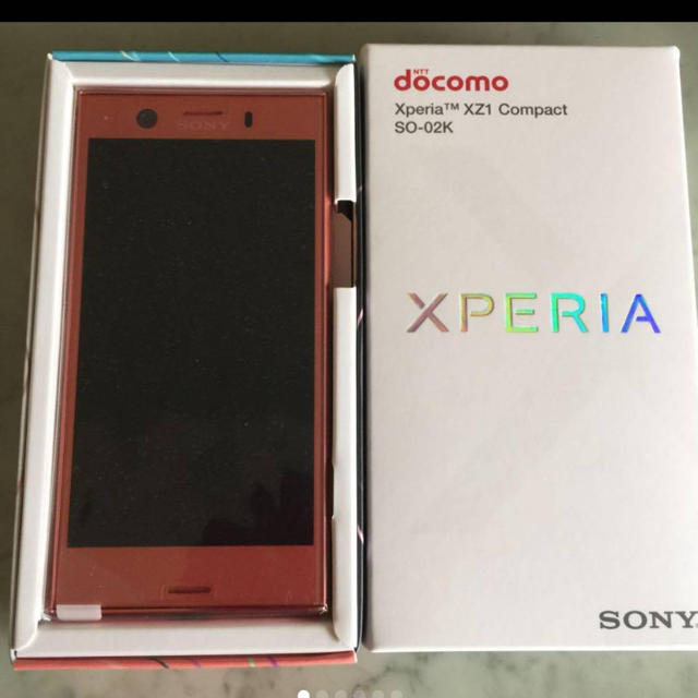 Xperia(エクスペリア)の新品未使用 Xperia SO-02K スマホ/家電/カメラのスマートフォン/携帯電話(スマートフォン本体)の商品写真