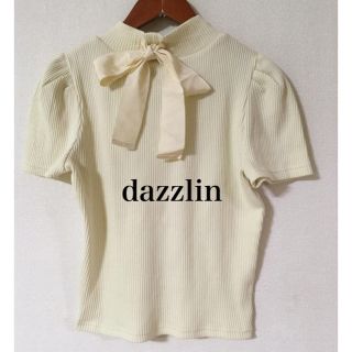 ダズリン(dazzlin)のdazzlin✨後ろリボン トップス(カットソー(半袖/袖なし))