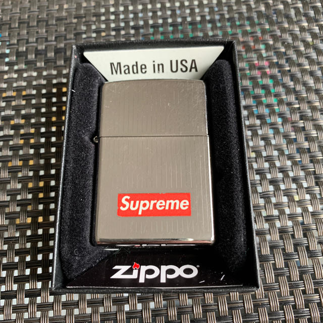 supreme Zippo