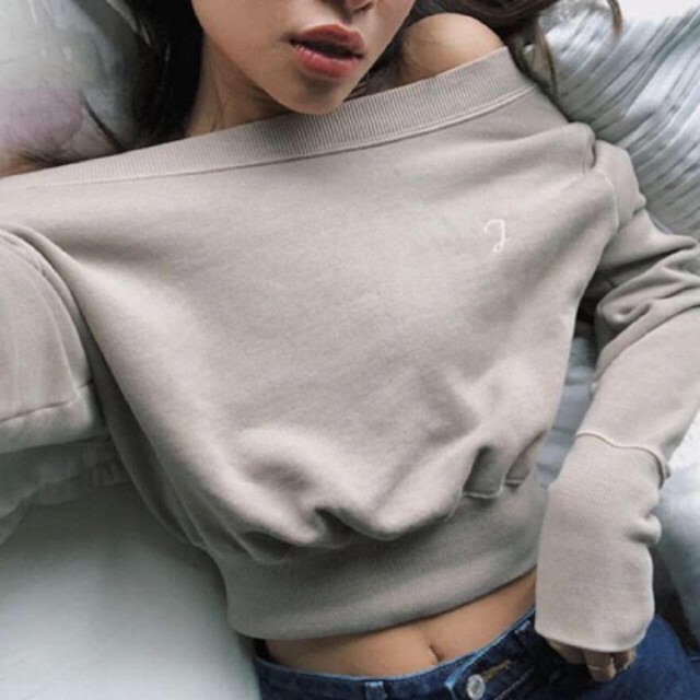 ALEXIA STAM(アリシアスタン)のjuemi New Loose Neck Pigment Dyed Sweat レディースのトップス(トレーナー/スウェット)の商品写真