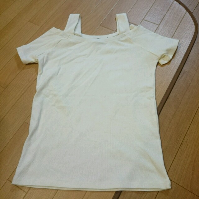 INGNI(イング)の新品INGNIトップス２枚セット♡ レディースのトップス(Tシャツ(半袖/袖なし))の商品写真