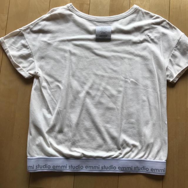 emmi atelier(エミアトリエ)のemmiyogaトップス レディースのトップス(Tシャツ(半袖/袖なし))の商品写真