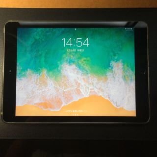 アイパッド(iPad)の【中古品】iPad 32GB 第5世代 スペースグレー(タブレット)