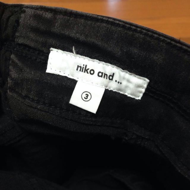 niko and...(ニコアンド)のnico and... レギパン 黒 レディースのパンツ(デニム/ジーンズ)の商品写真