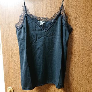 エイチアンドエム(H&M)の【ちゃんなみ様専用】H&M キャミソール トップス サテン ブラック(キャミソール)