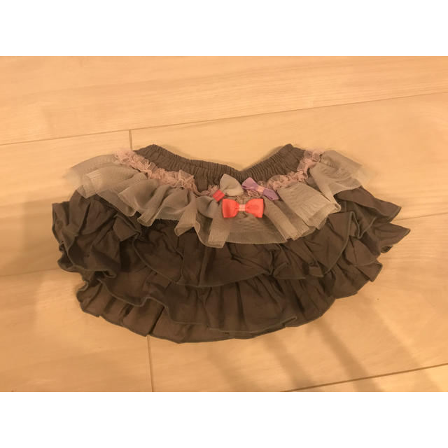 パンパンチュチュ フリフリボトム グレー キッズ/ベビー/マタニティのベビー服(~85cm)(パンツ)の商品写真