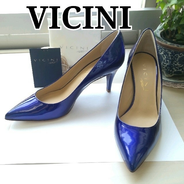 VICINI(ヴィチーニ)のVICINI　ヴィッチーニ　パテントレザー　37ハーフ レディースの靴/シューズ(ハイヒール/パンプス)の商品写真