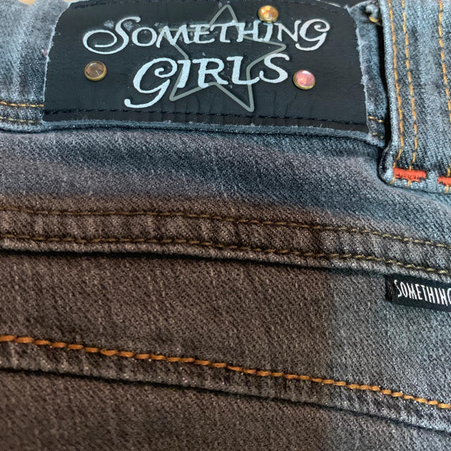 SOMETHING(サムシング)の150 値下げ！　something  キッズ/ベビー/マタニティのキッズ服女の子用(90cm~)(パンツ/スパッツ)の商品写真