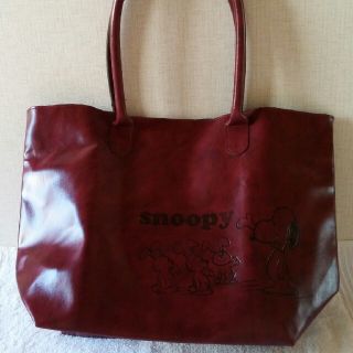 スヌーピー(SNOOPY)のスヌーピーフェイクレザートートバッグ　非売品・未使用(トートバッグ)