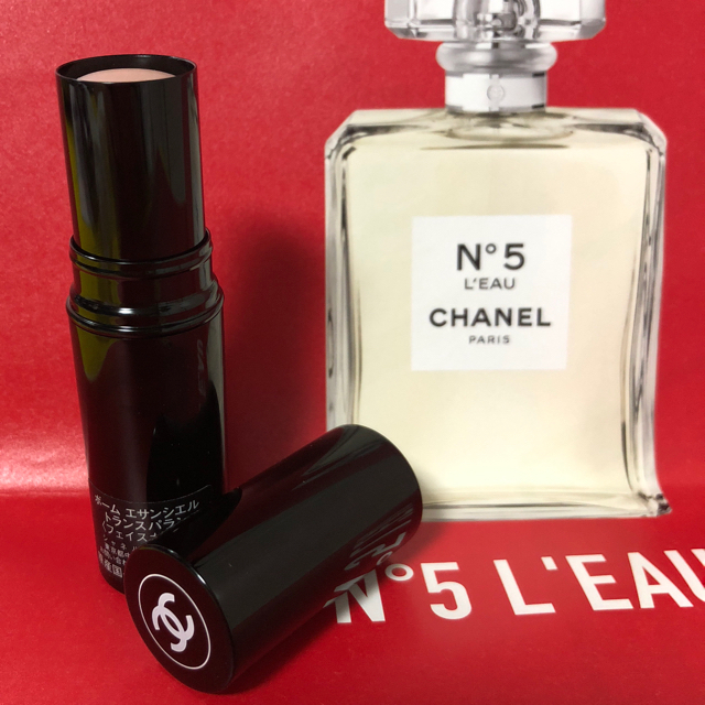 CHANEL(シャネル)のCHANEL シャネル ボーム エサンシエル トランスパラン  コスメ/美容のベースメイク/化粧品(フェイスカラー)の商品写真