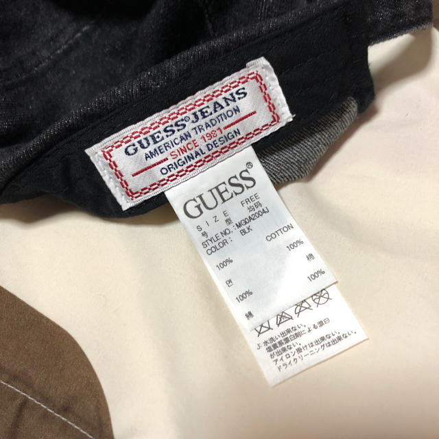 GUESS(ゲス)のキャップ レディースの帽子(キャップ)の商品写真