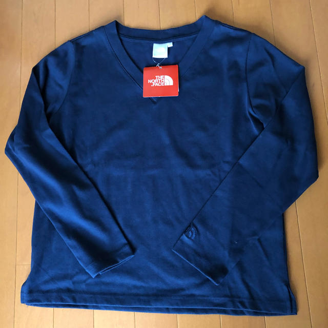 THE NORTH FACE(ザノースフェイス)の新品 ザノースフェイス レディースロンT レディースのトップス(Tシャツ(長袖/七分))の商品写真