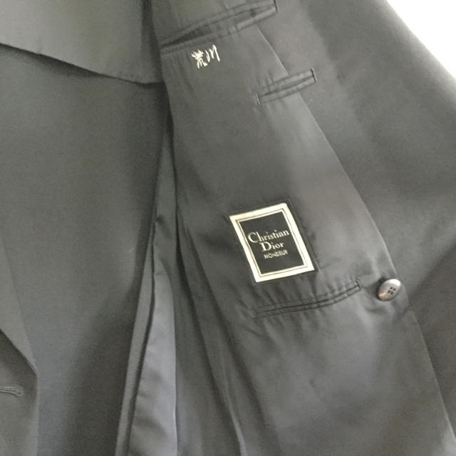Christian Dior(クリスチャンディオール)の紳士礼服ブラックフォーマルスーツ(M、L) メンズのスーツ(セットアップ)の商品写真