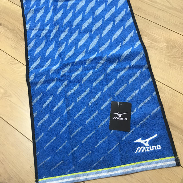 MIZUNO(ミズノ)のミズノ フェイスタオル スポーツ/アウトドアのテニス(その他)の商品写真