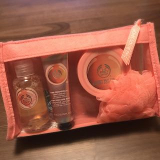 ザボディショップ(THE BODY SHOP)のTHE BODY SHOP❤︎ポーチギフトセット(その他)