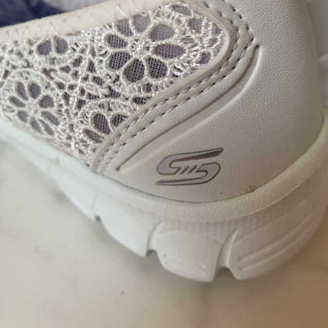 SKECHERS(スケッチャーズ)のスケッチャーズ ♡ Air-cooled  memory foam レディースの靴/シューズ(バレエシューズ)の商品写真