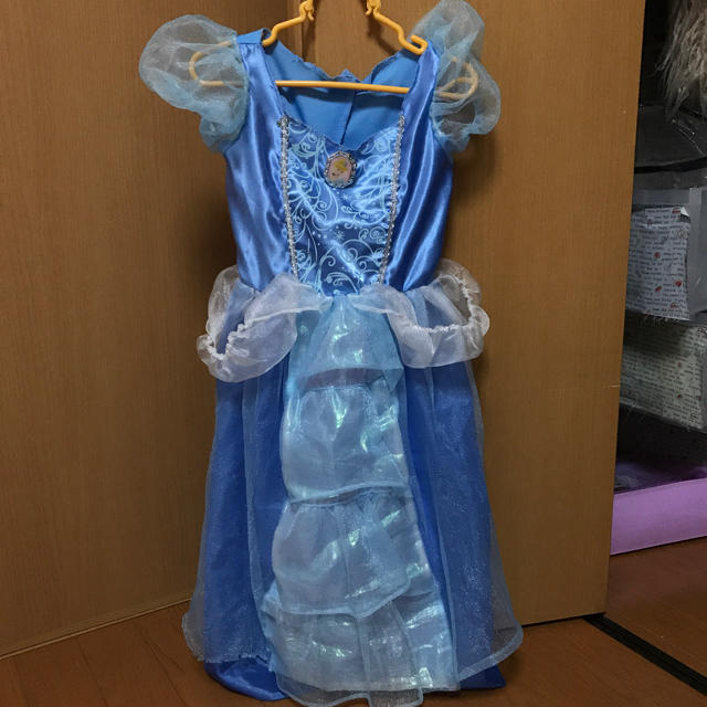 Disney(ディズニー)の専用！最終値下げ シンデレラ コスチューム キッズ/ベビー/マタニティのキッズ服女の子用(90cm~)(ワンピース)の商品写真