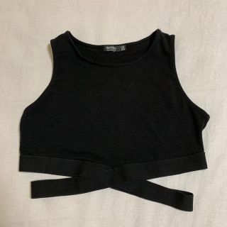 ベルシュカ(Bershka)のショート丈トップス(タンクトップ)